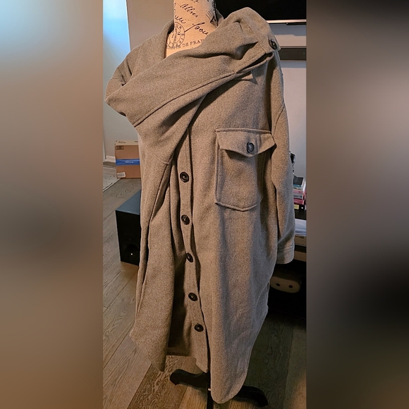 Falls Creek Gray Utility Jacket with Relaxed Fit - Picture 5 of 9